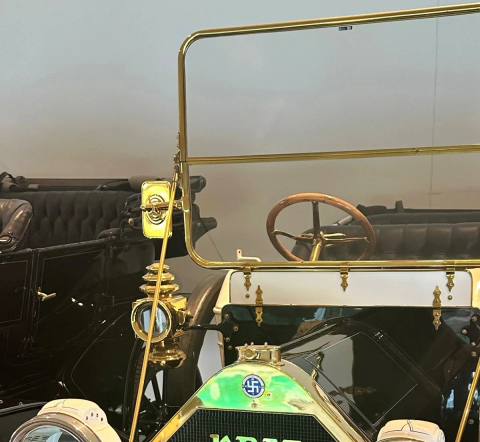 1913 Model KT, 5-passenger Touring - Nelson Classic Car Museum NZ