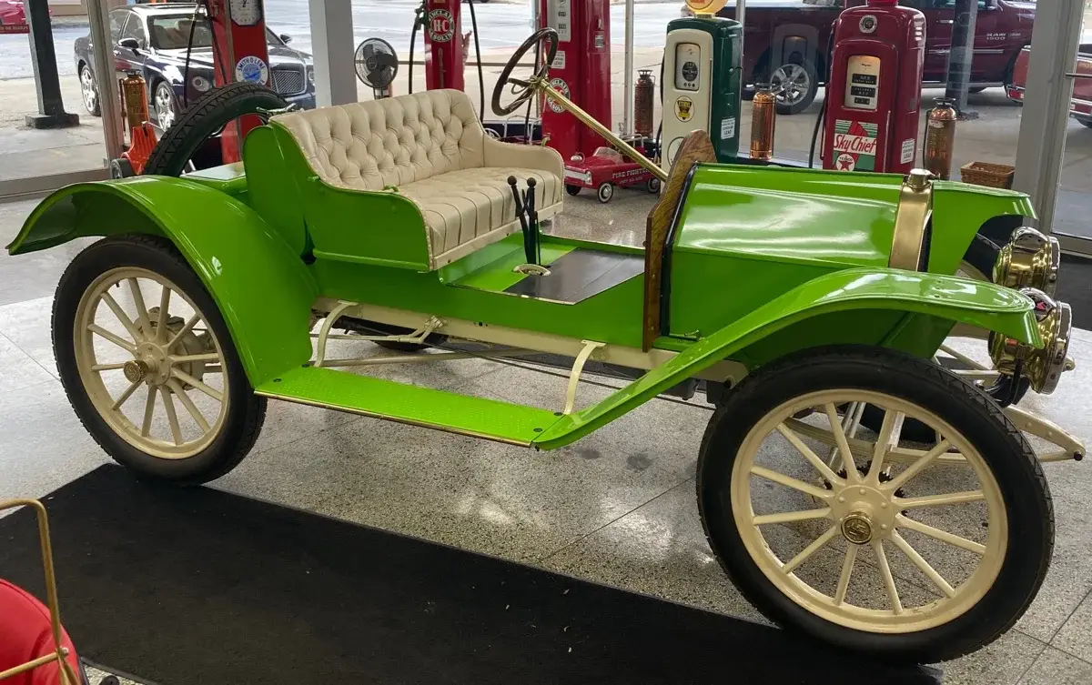 1911 Model A Runabout - George & Theresa Cole