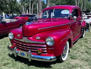 Ken 1946 Ford Super Deluxe