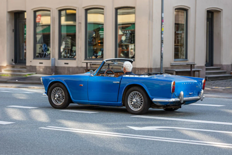 1965 Triumph TR4A IRS