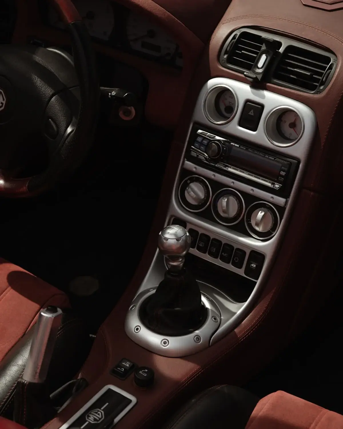 1975 MG MGB GT V8